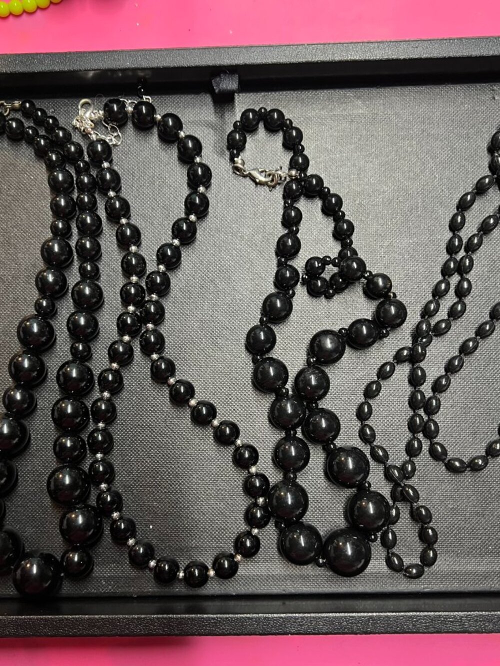 Large Curted Lot of 18 Beaded Necklaces, 2+ pounds - Picture 3 of 7